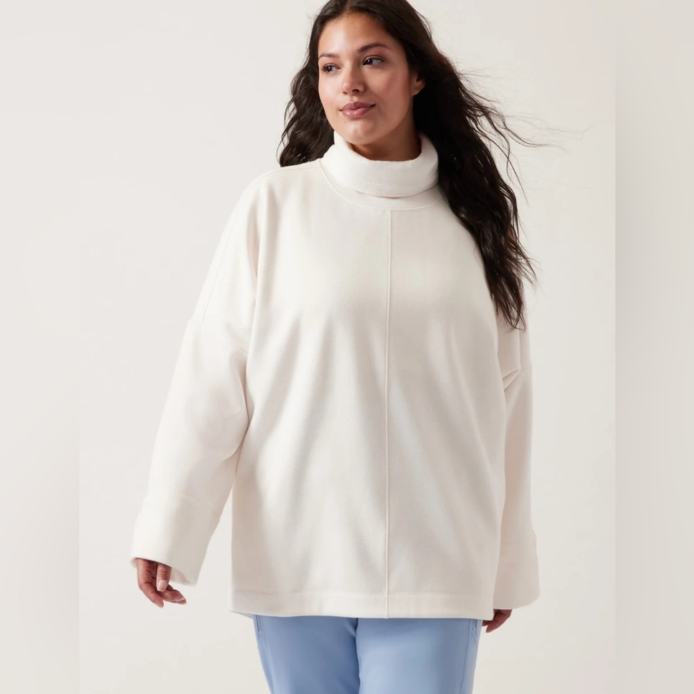 Athleta Women’s Small White Cozy Karma Funnel‎ Neck Pullover Sweatshirt